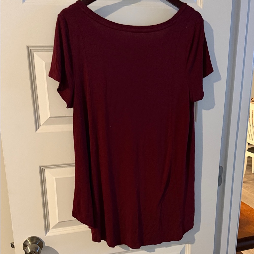 American Eagle Soft and Sexy Burgundy Women's Flowy Oversized Top L XL - Picture 5 of 5